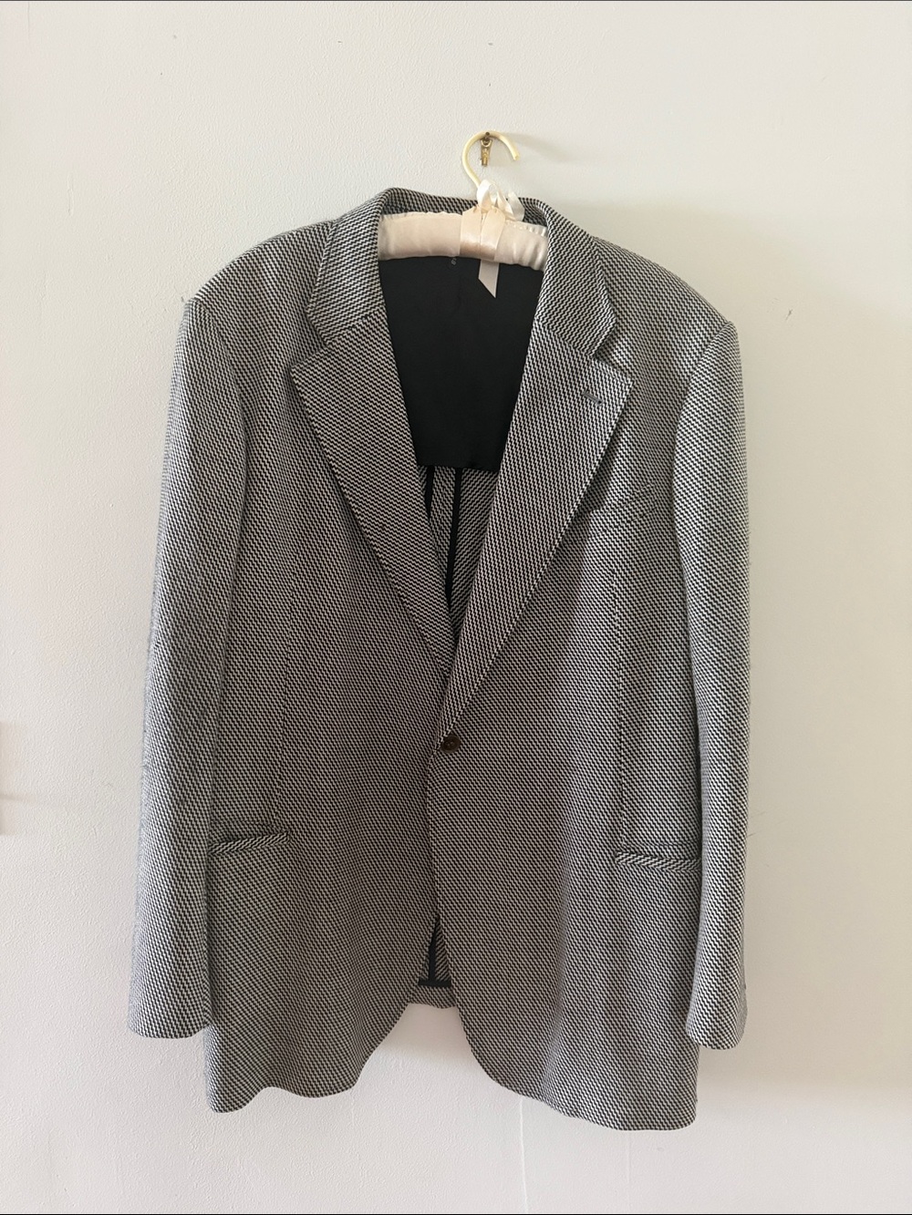 Armani Collezioni Black & White Herringbone Sport Coat